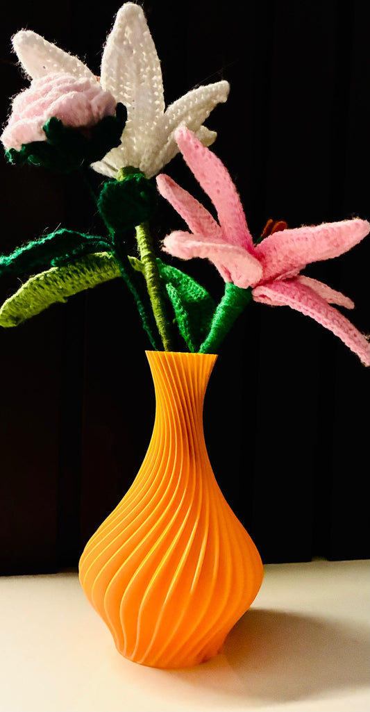 Elegant Spiral Vase | 3D Printed Modern Home Decor | Minimalist Table Centerpiece | Unique Vase for Flowers