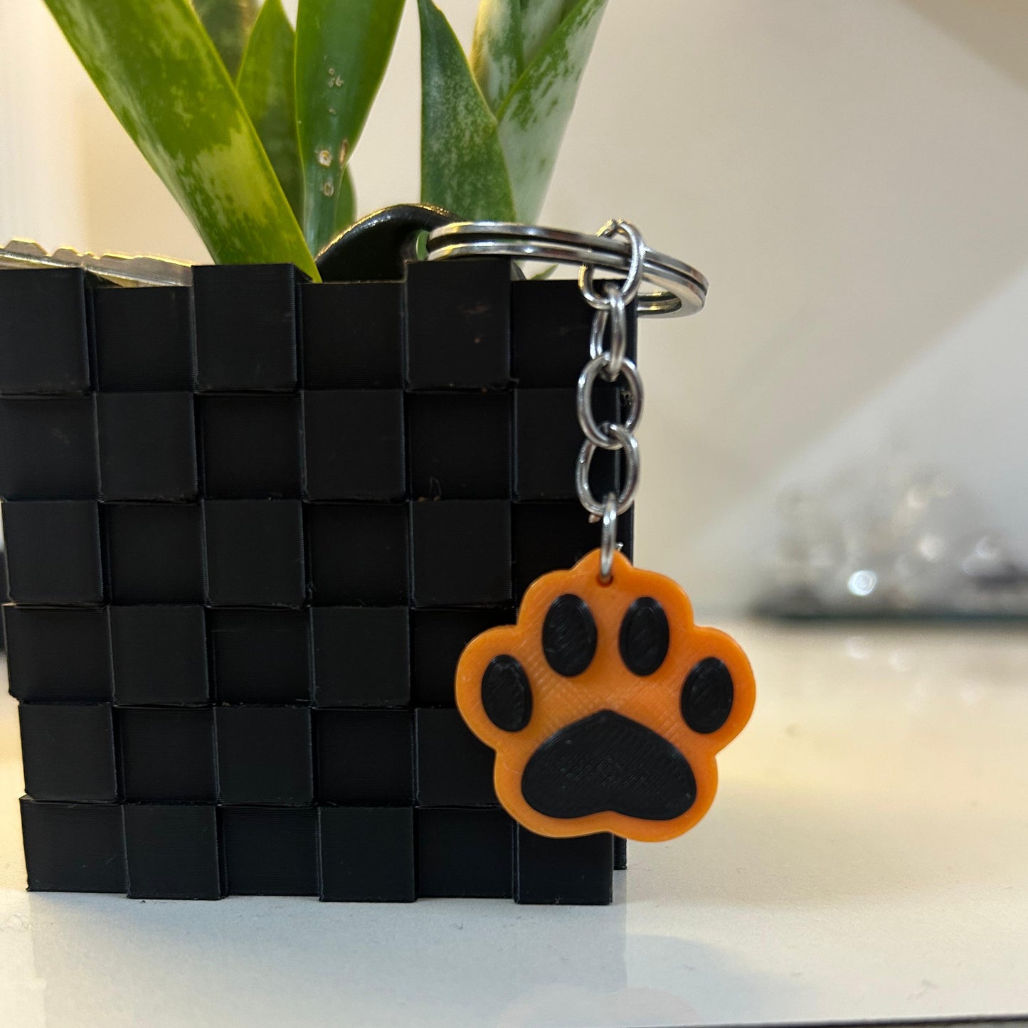 Cute Paw Keychain/Keyring | Surprise for Animal Lovers | Unique Pet Lover's Accessory